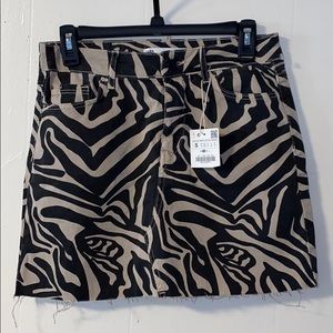 Zara Black and Tan Zebra Print Mini Skirt‎